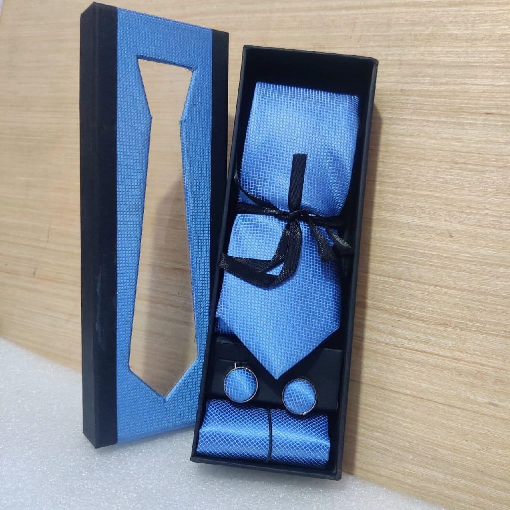 Light Blue Elegance 3-In-1 Tie Gift Set With Cufflinks And Pocket Square - Light Blue - image 1