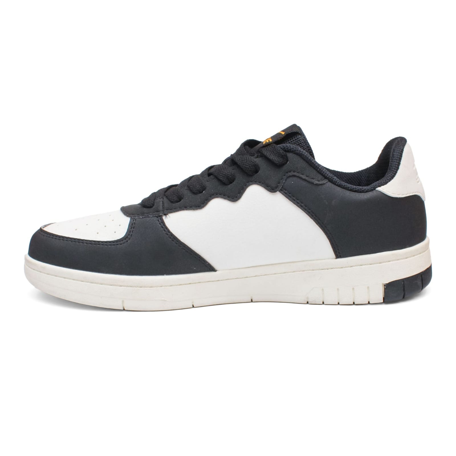Erke Black/White Skateboard Trendy Shoes For Women 12122301103-006 - image 3