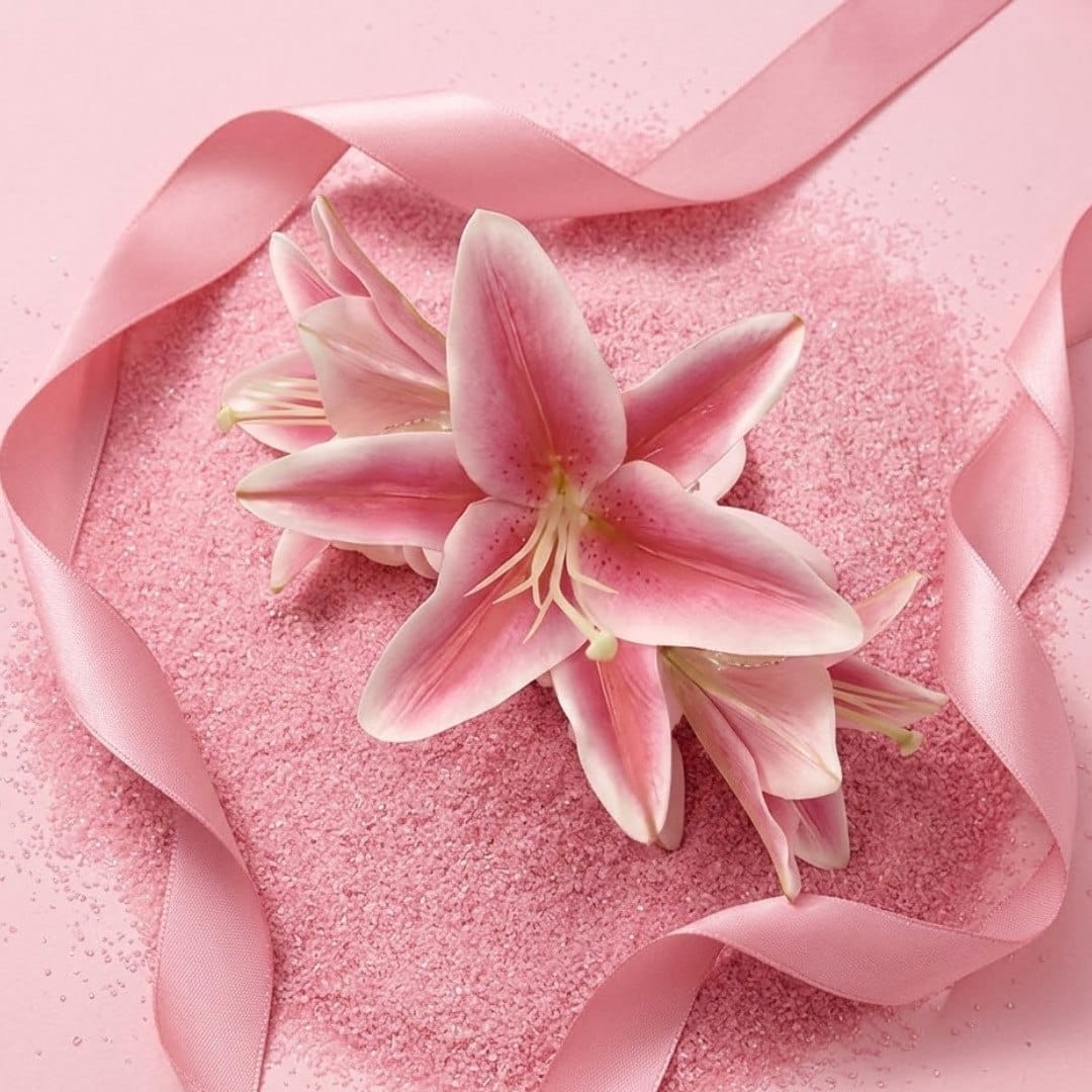 The Diva Box Elegant Pink Lily Flower Hair Clip – Realistic Floral Statement Accessory for Weddings, Parties & Daily Glamour - image 1