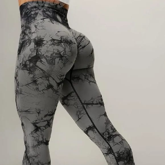 Seamless Discharge Dyed Yoga Pants For Women - image 3