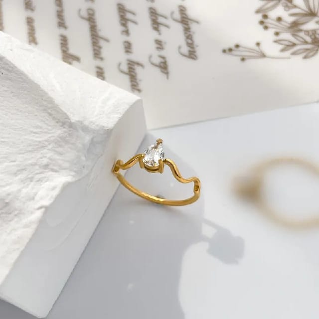 V Drop Ring- Size 6 - image 3