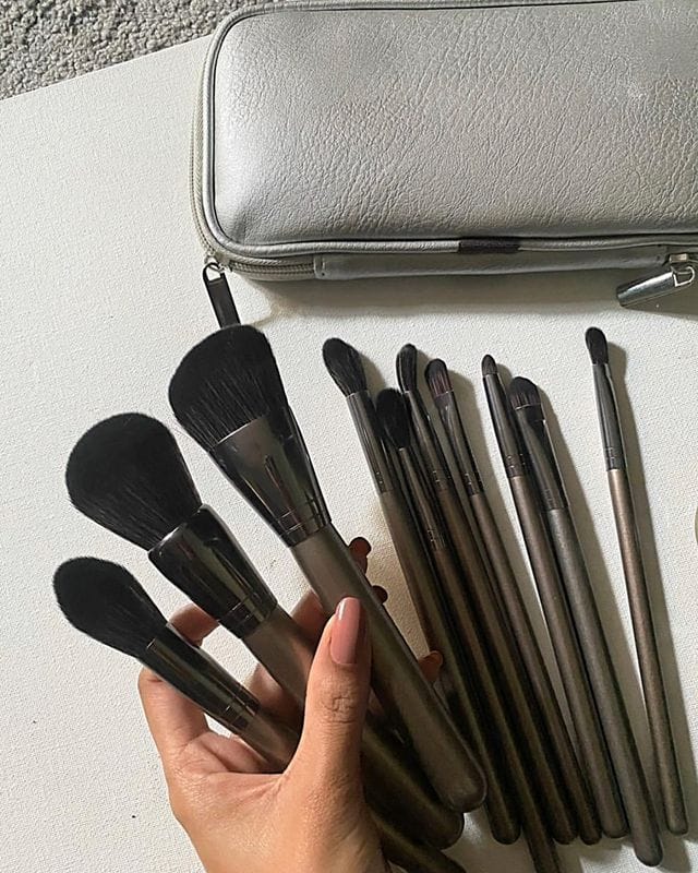 10p One Of Our Best Collection, Professional Brush - image 1