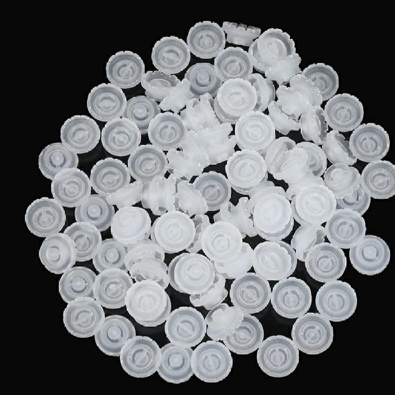 Disposable Eyelashes/Tattoo Glue Holder 100pieces - image 1