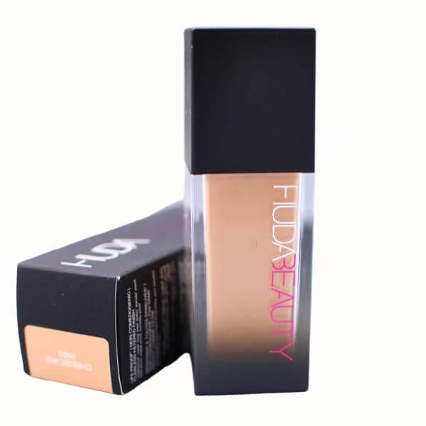 Huda Beauty Faux Filter Luminous Matte Foundation (Cheesecake 250G) 35ml - image 1