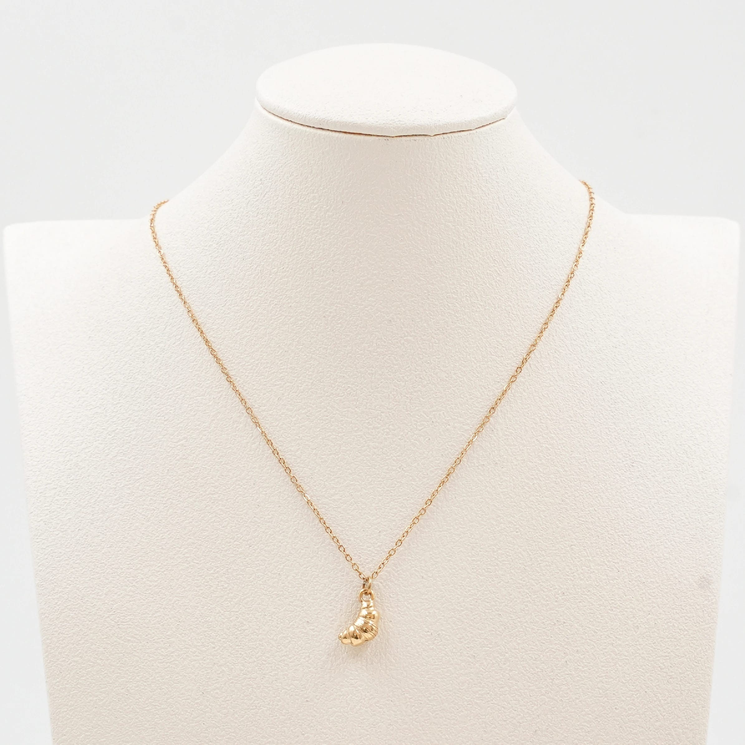 Croissant Pendant Necklace For Women Fashion Jewellery Gold-Tone Delicate Chain - image 1