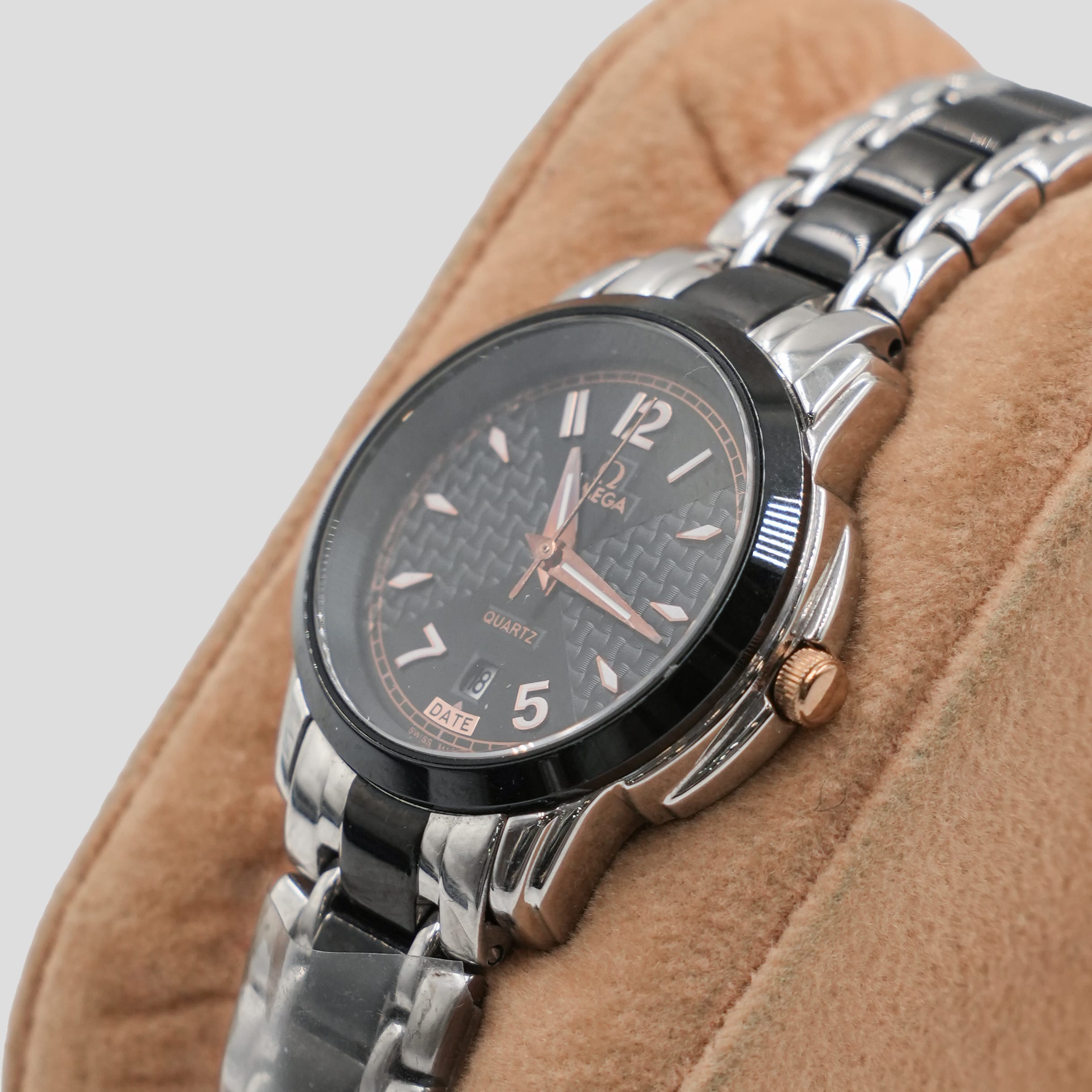 Omega Seamaster Aqua Terra 150M Two-Tone Womens Watch (Steel and Rose Gold) - image 2