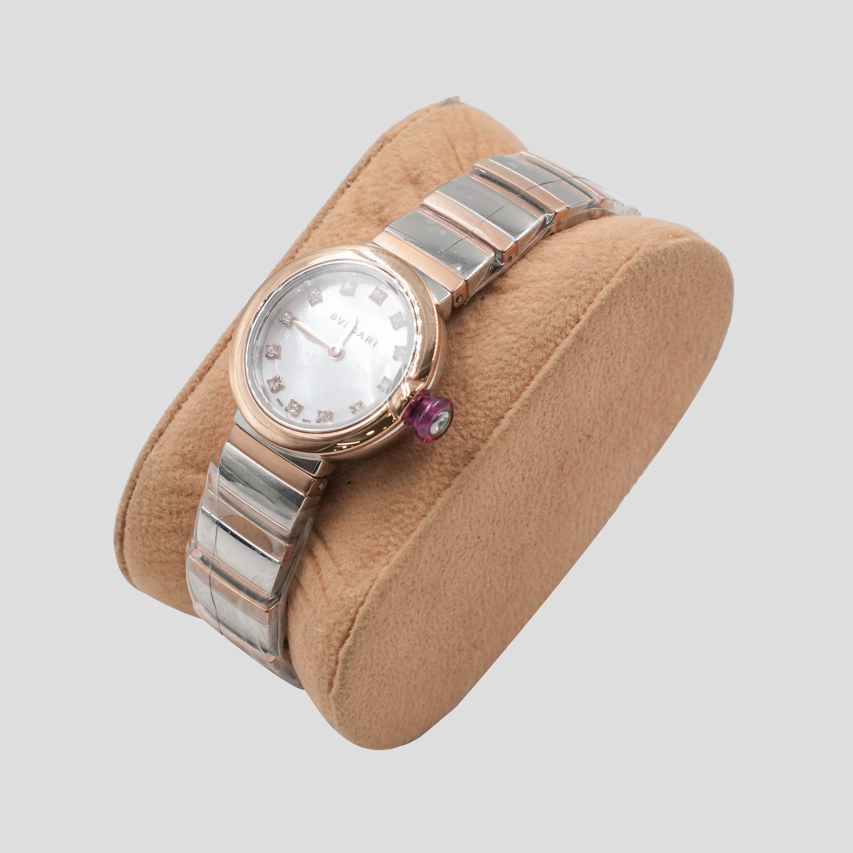 Bvlgari Lvcea Two-Tone Ladies Watch with Mother of Pearl Diamond Dial - image 1
