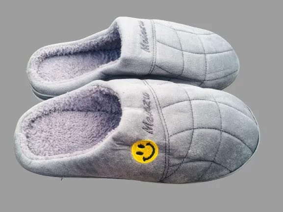 Meinzu Simple Fur Slipper For Men And Women (Unisex) - image 3