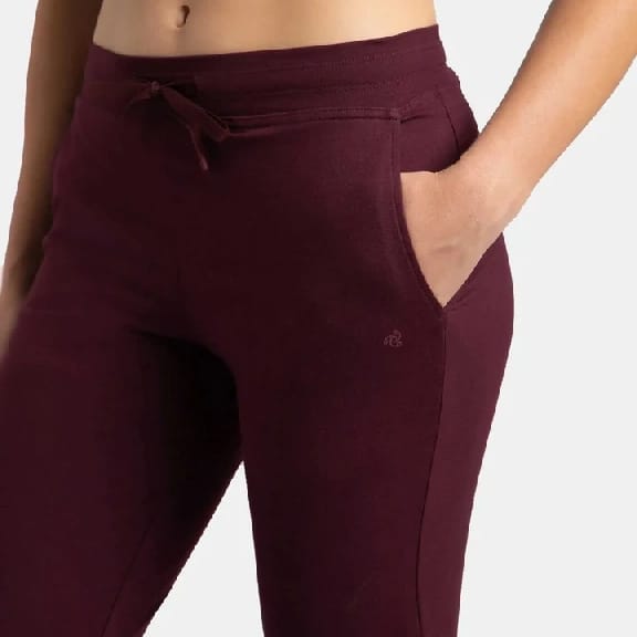 Super Combed Cotton Elastane Stretch Slim Fit Capri With Side Pockets - Wine Tasting - image 3