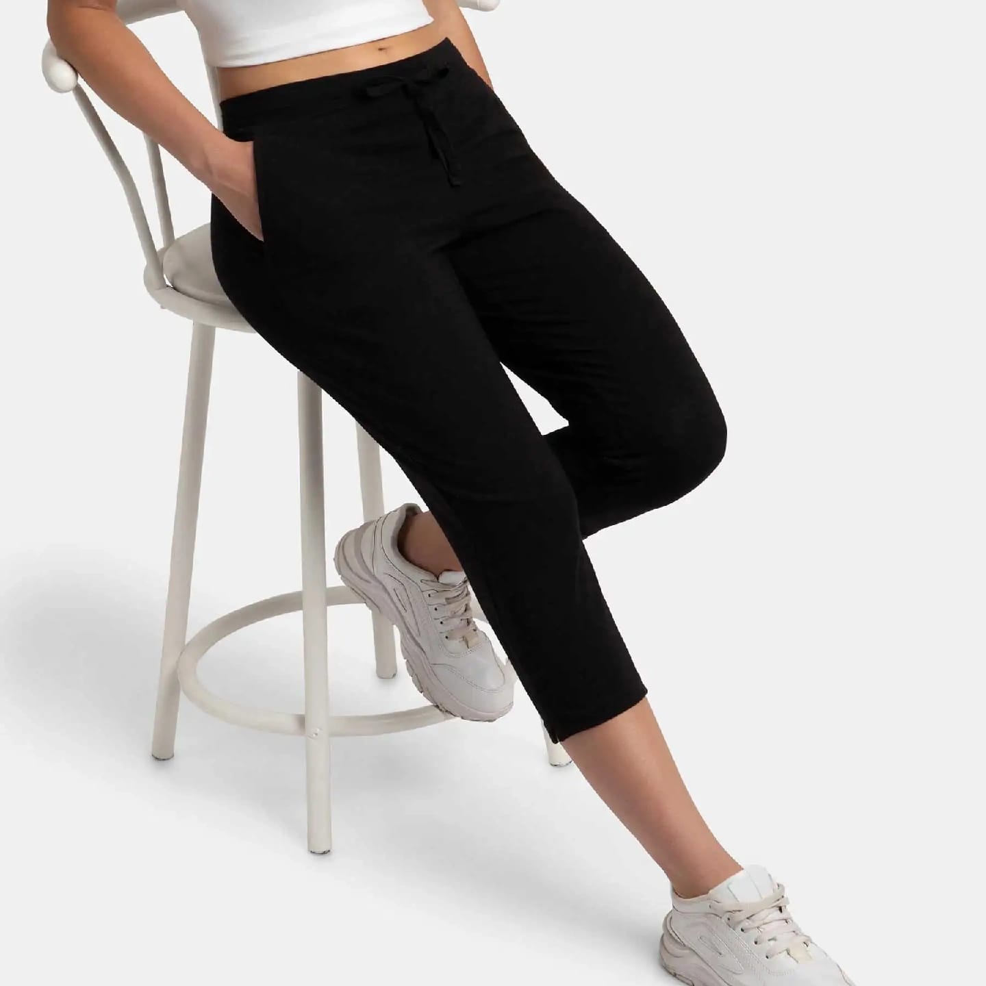 Super Combed Cotton Elastane Stretch Slim Fit Capri With Side Pockets - Black - image 1