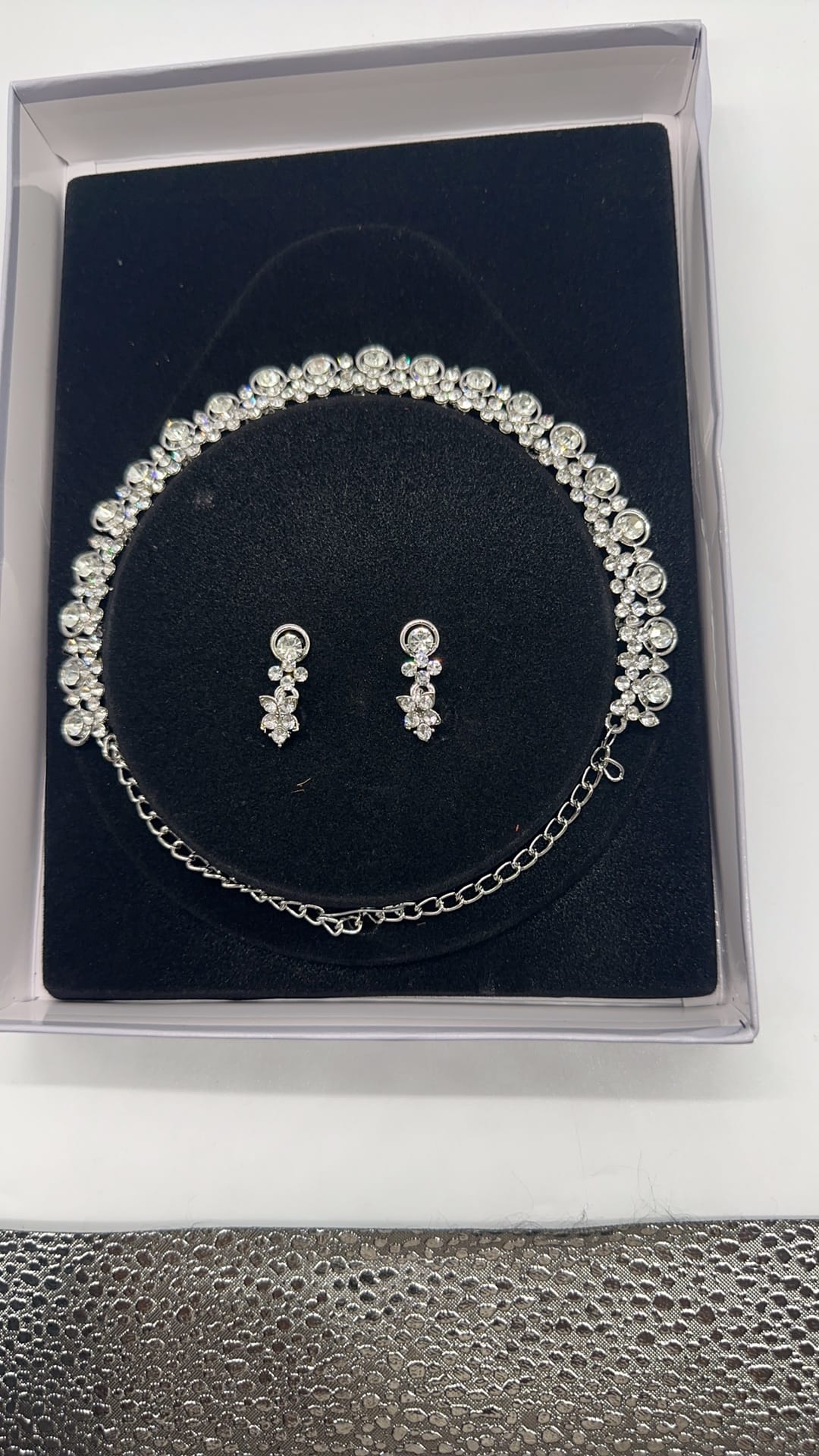 Beautiful Diamond Silver Chooker set with ear ring