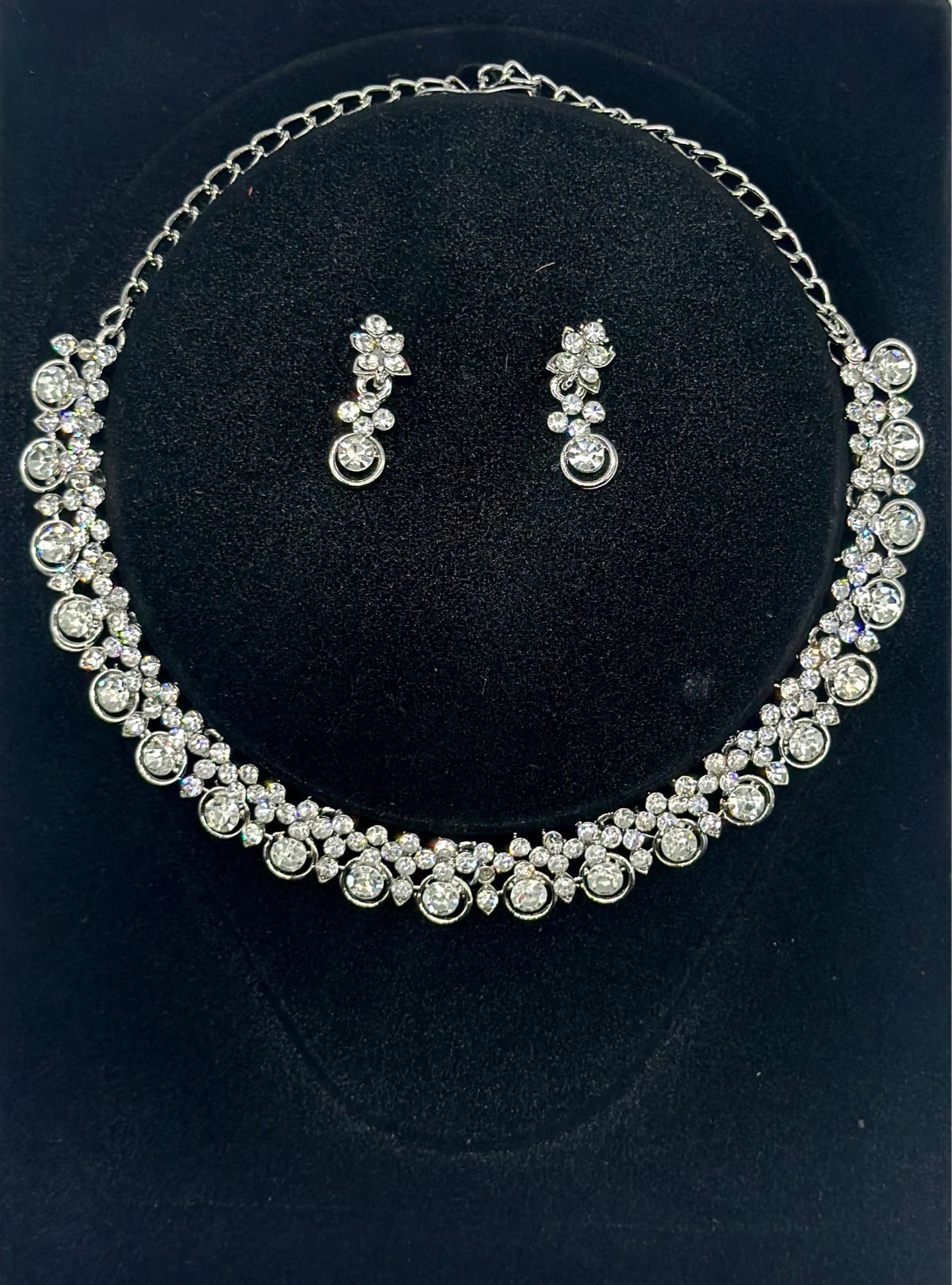Beautiful Necklace and earring set for women