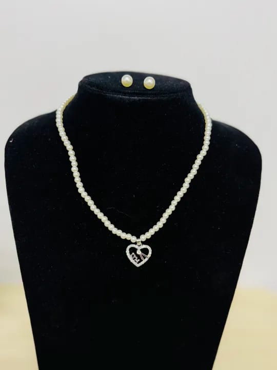 Pearl Necklace With Earring Attached With charms - image 3