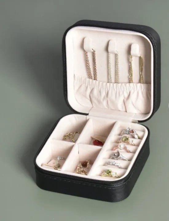Ezeekart Portable Jewelry Case - image 3