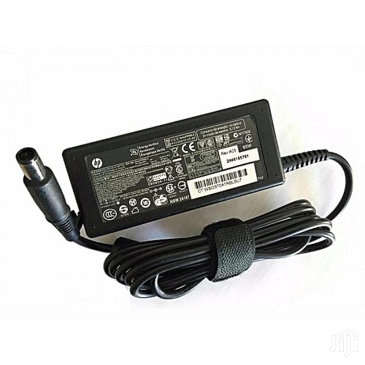 HP Big Pin 65W laptop Charger - image 3
