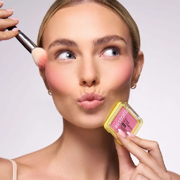 Australis Cosmetics Blush DELULU - image 4