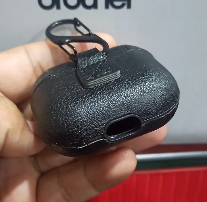 PU Leather Case for Airpods 3 Luxury Protective Cover with Anti-lost Buckle - image 4