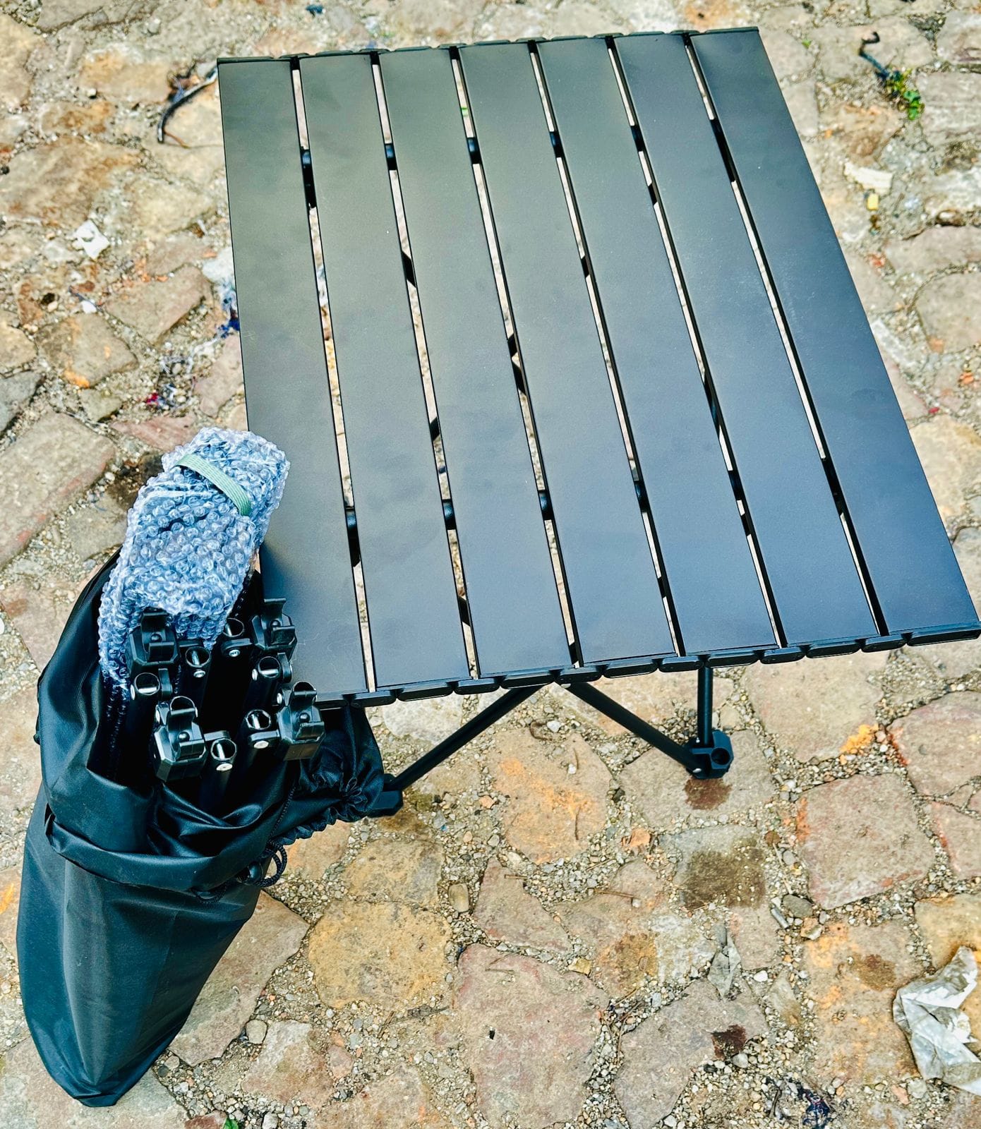 folding camping table - image 2