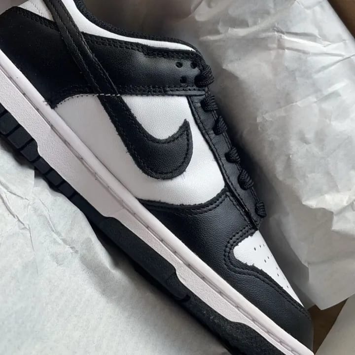 Black/White Sneakers For Men - image 4