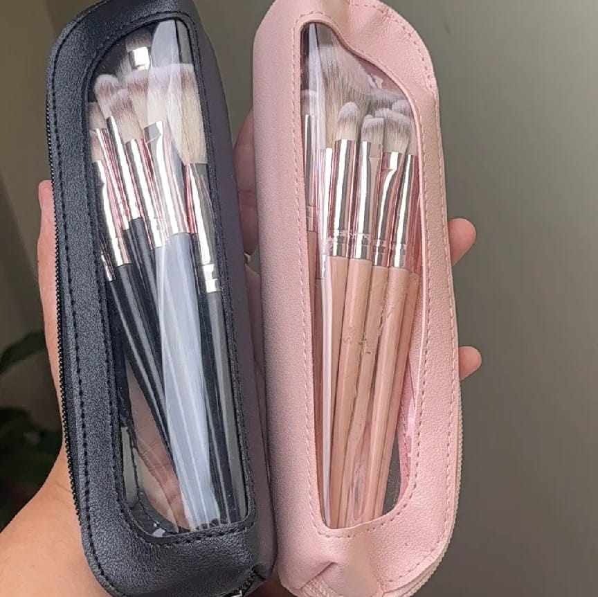 20-Piece Makeup Brush Set With Case - image 1