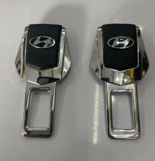 Hyundai Seat Belt Buckle - image 1