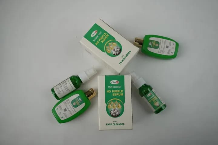 Mushroom No Pimple Serum 150 Ml With Face Cleanser 1.5 Month Pack - image 2