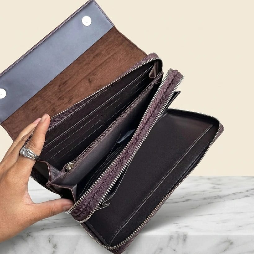 Louis Vuitton Damier/Monogram Unisex Zip Clutch Long Wallet - image 4