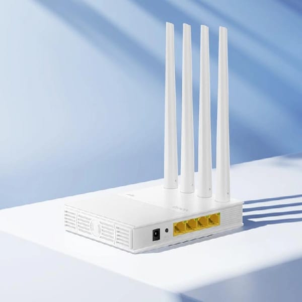 Hoco HI31 2.4G / 5G Dual-Band 4 Antennas WiFi 5 Wireless Router - image 1