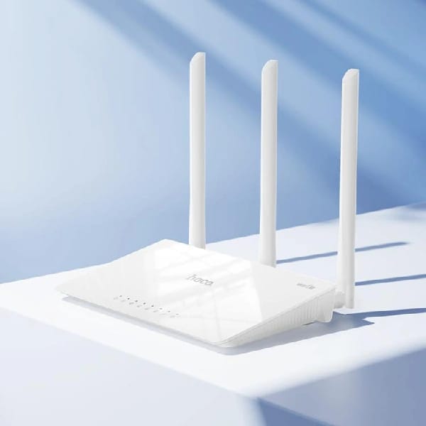 Hoco HI30 2.4G Three Antennas WiFi 4 Wireless Router - image 1