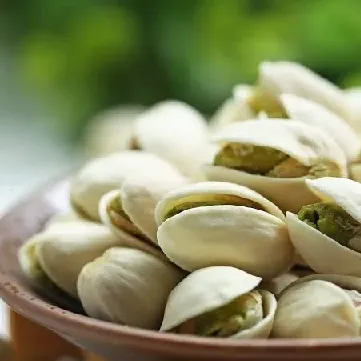 Dry Fruit Combo Nuts 1Kg- ( Cashew , Almond , Pista , Raisins ) - image 4