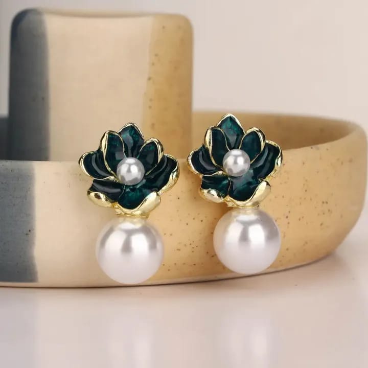 Vintage Blue Enamel Lotus Flower Pearl Earrings for Women Girl New Fashion Accessories - image 1