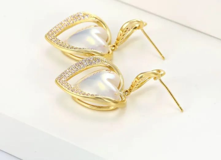 Hollow Ring Elegant Heart-shaped Faux Pearl Drop Earrings - image 2