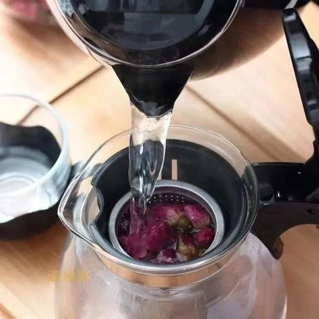 Elegant Clear Glass Tea Pot 900ML with Stainless Steel Infuser and Comfort Grip - image 2