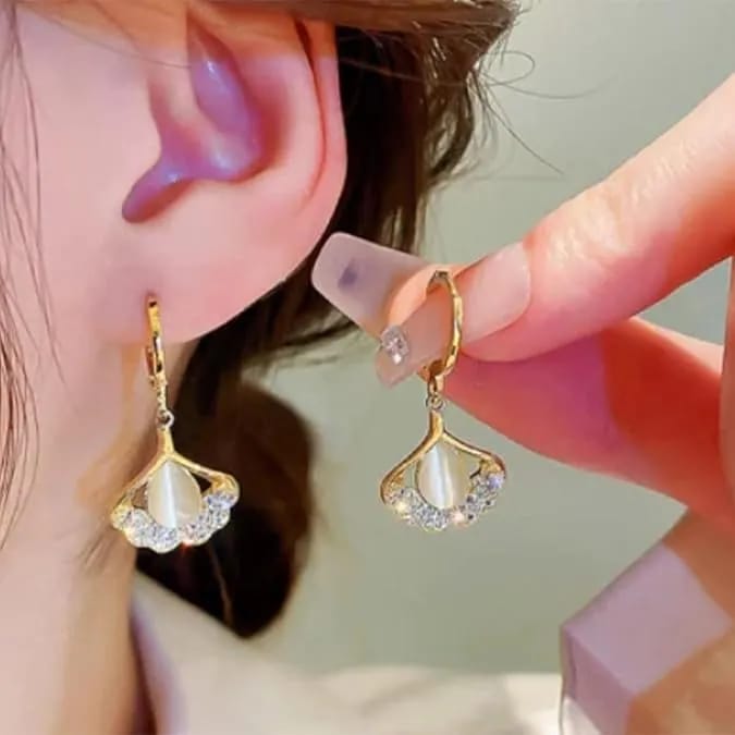Elegant Shiny Opal Zircon Earrings Maple Leaf Dangle Earrings For Women Party Jewelry Gifts - image 1