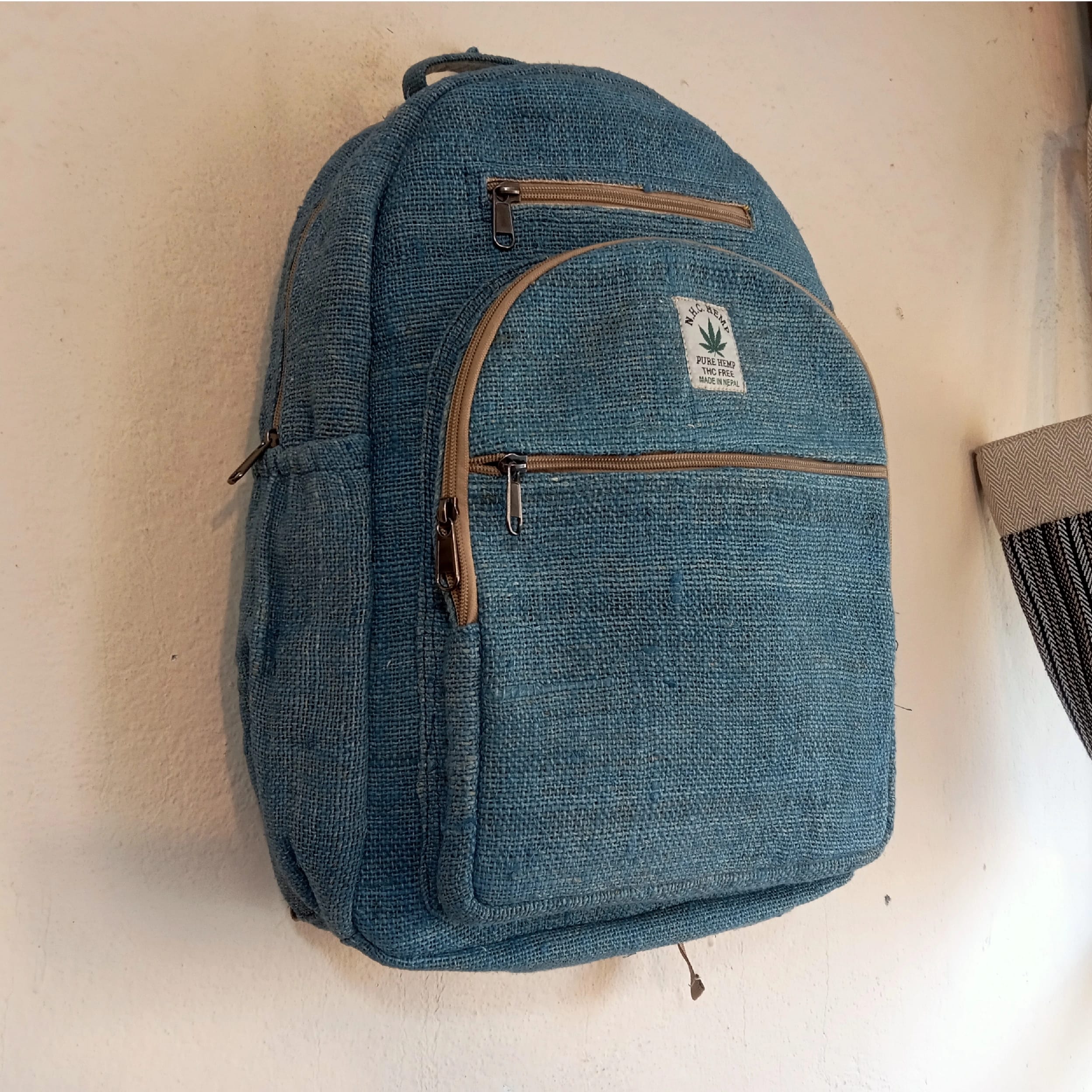 Organic Hemp Backpack: 30x42x13cm Vintage Style For Everyday Use - image 2
