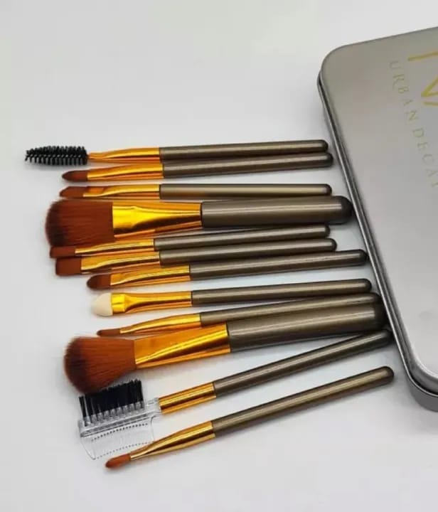 12 Pcs Makeup Brushes Premium Make up Brush Set For Foundation Blending Blush Powder Brushes - image 2